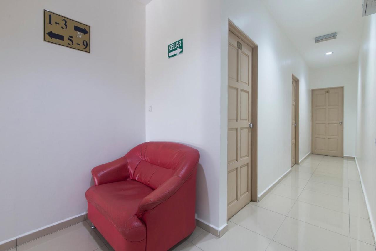 Mines Cempaka Hotel