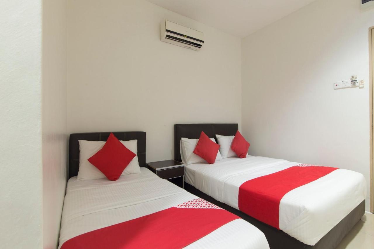 Mines Cempaka Hotel